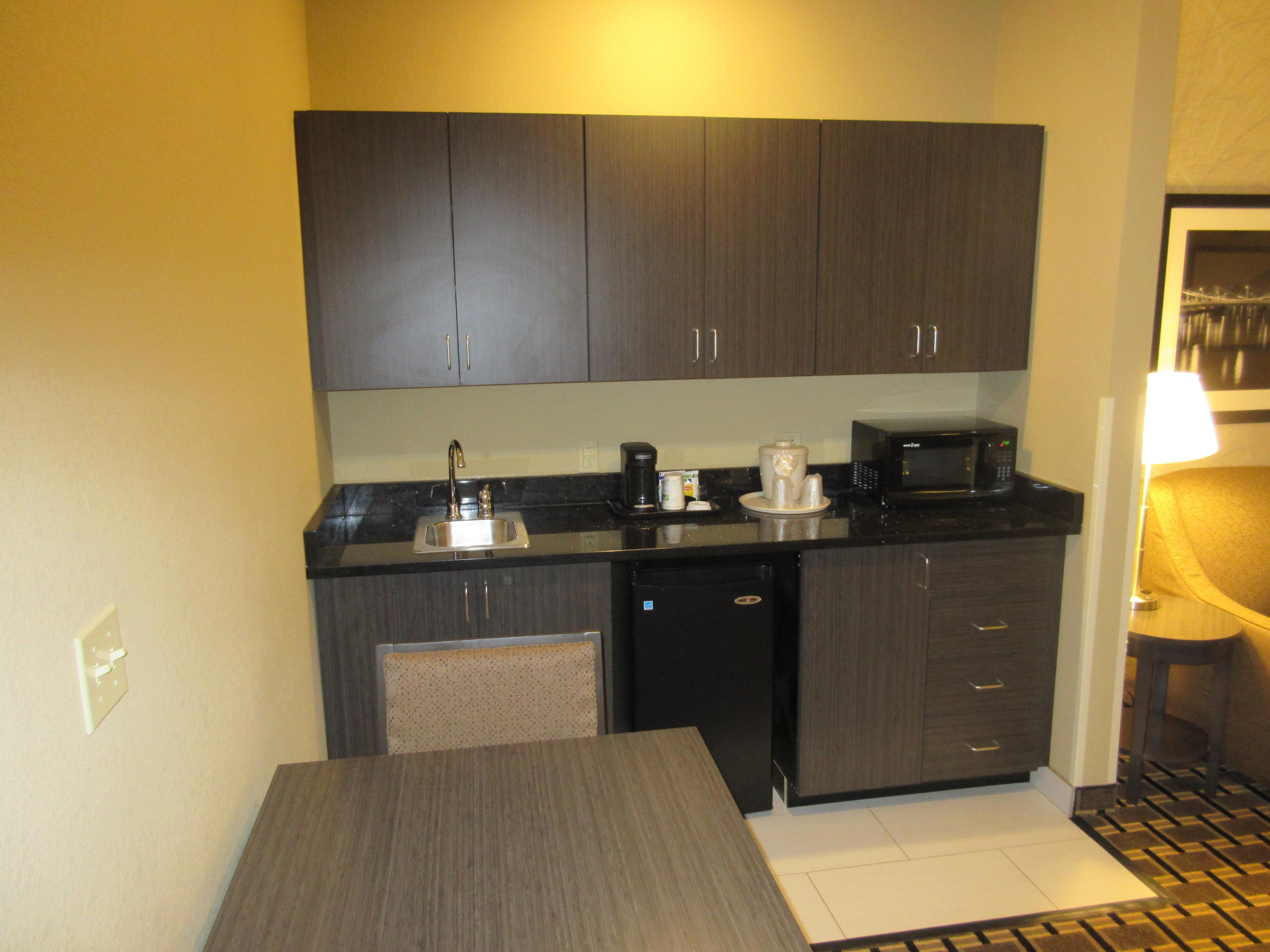 Holiday Inn Express & Suites Butler By Ihg Zewnętrze zdjęcie
