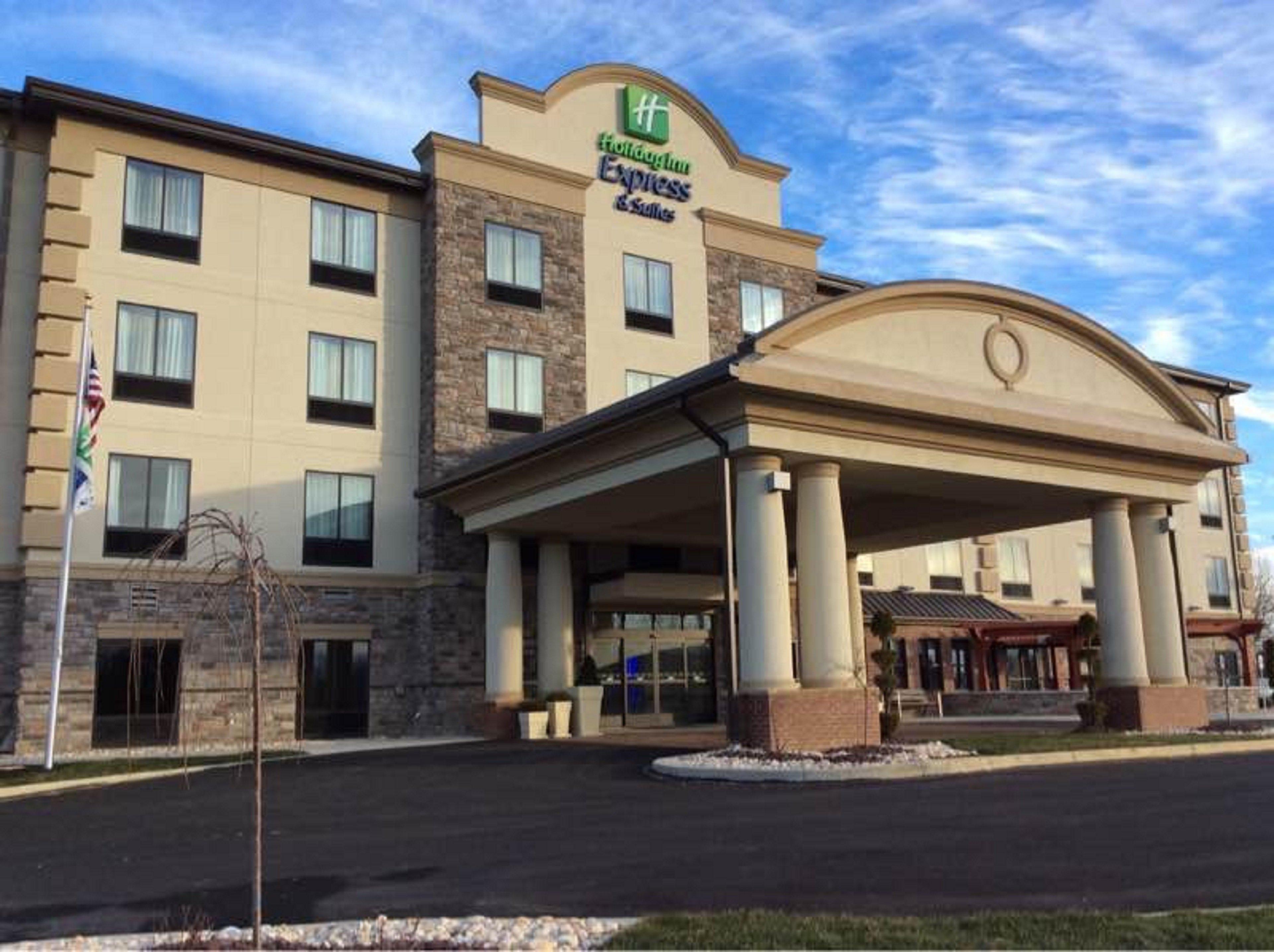 Holiday Inn Express & Suites Butler By Ihg Zewnętrze zdjęcie