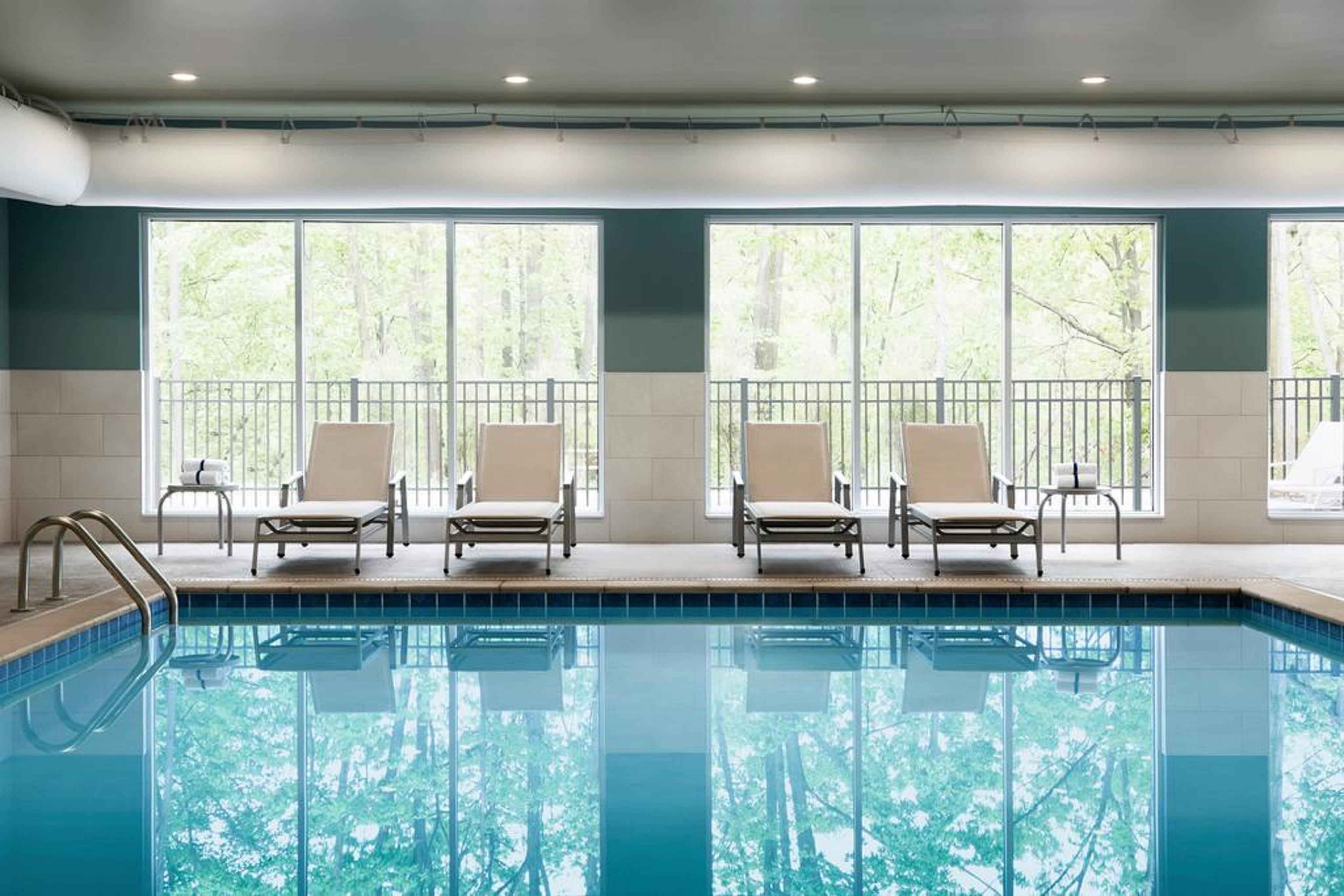 Holiday Inn Express & Suites Butler By Ihg Zewnętrze zdjęcie