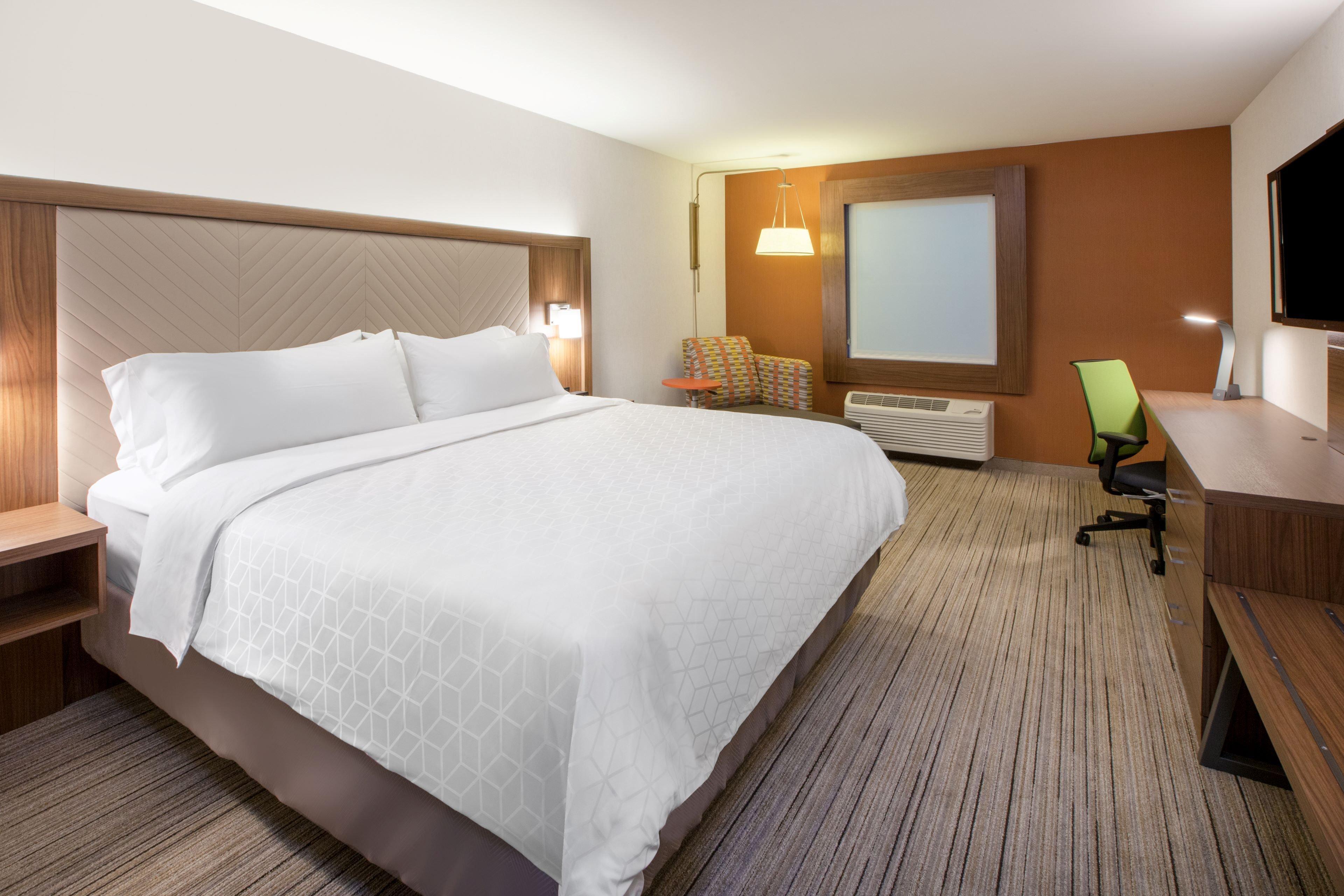 Holiday Inn Express & Suites Butler By Ihg Zewnętrze zdjęcie